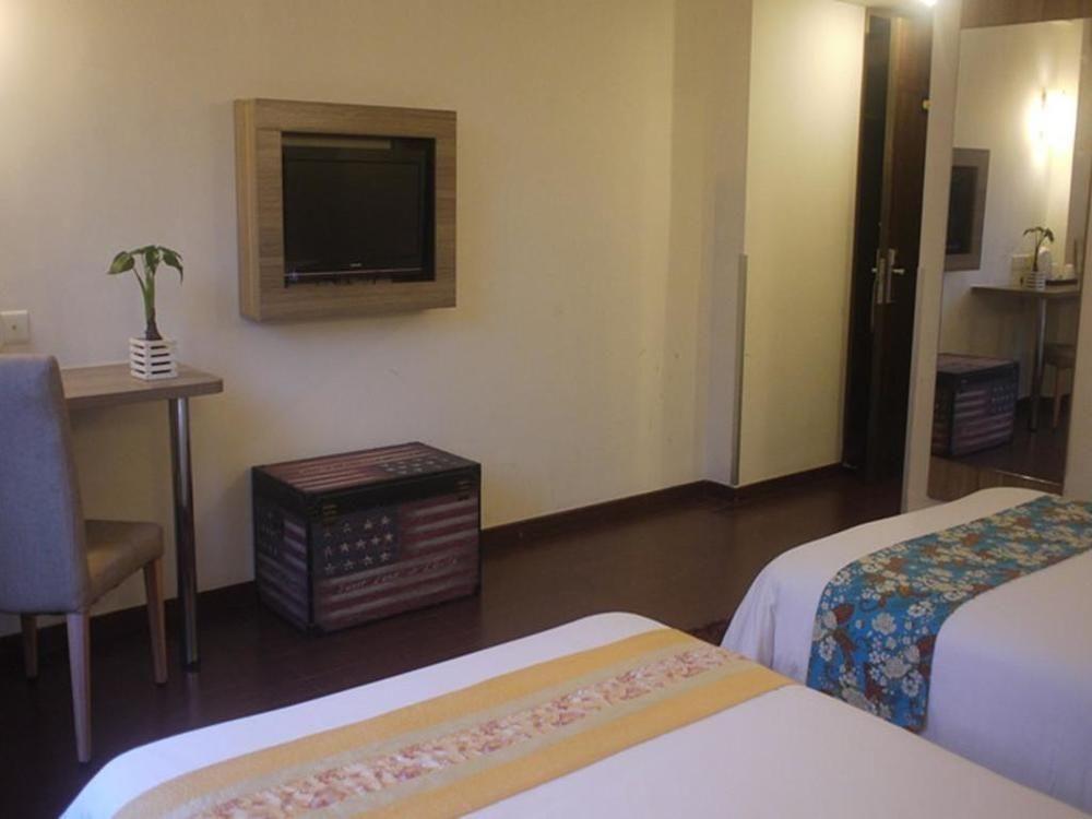 Revive House Hotel Guangzhou Shang Xia Jiu Extérieur photo