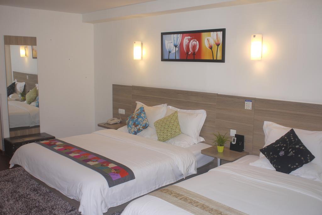 Revive House Hotel Guangzhou Shang Xia Jiu Chambre photo